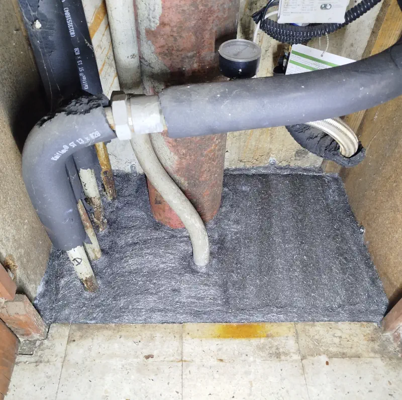 Trou de rat avec tuyaux rebouché et amovible