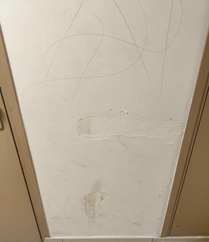 Un mur ayant besoin d'un rénovation urgente